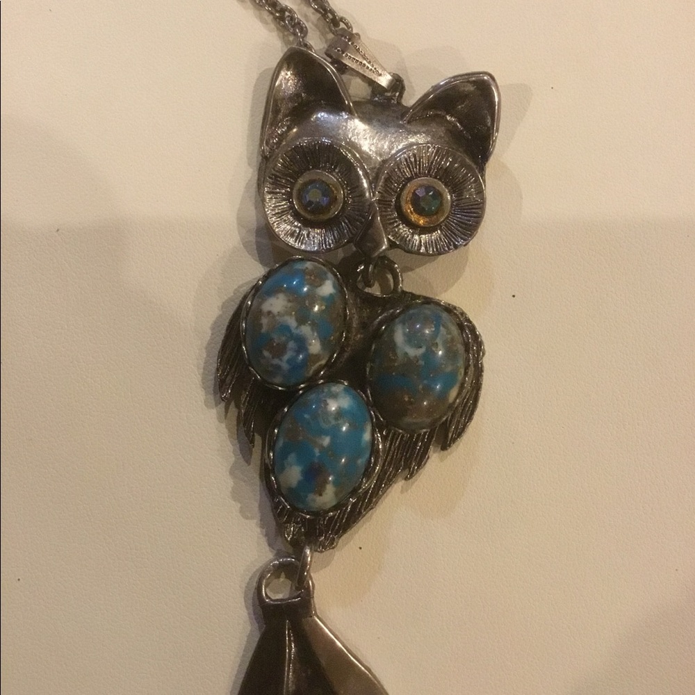 Necklace with owl pendant